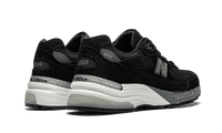 New Balance 992 Black Grey