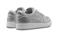 Air Jordan 1 Low OG Metallic Silver