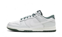 Nike Dunk Low Retro SE Photon Dust Vintage Green
