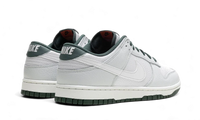 Nike Dunk Low Retro SE Photon Dust Vintage Green