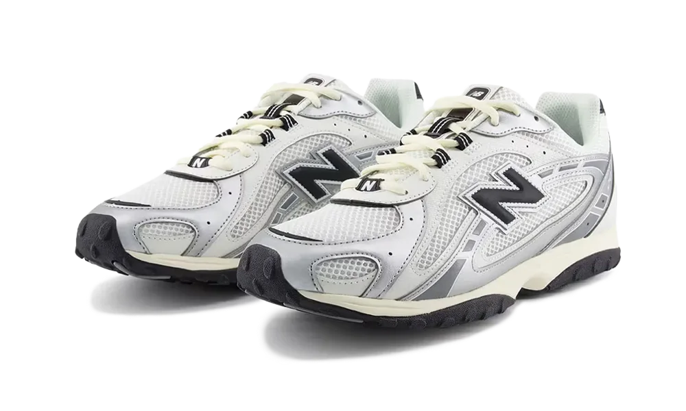 New Balance 204L Silver Metallic Black