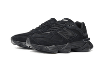 New Balance 9060 Triple Black