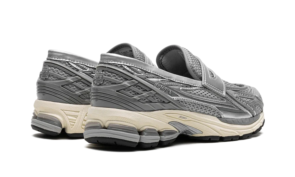 New Balance 1906L Metallic Silver