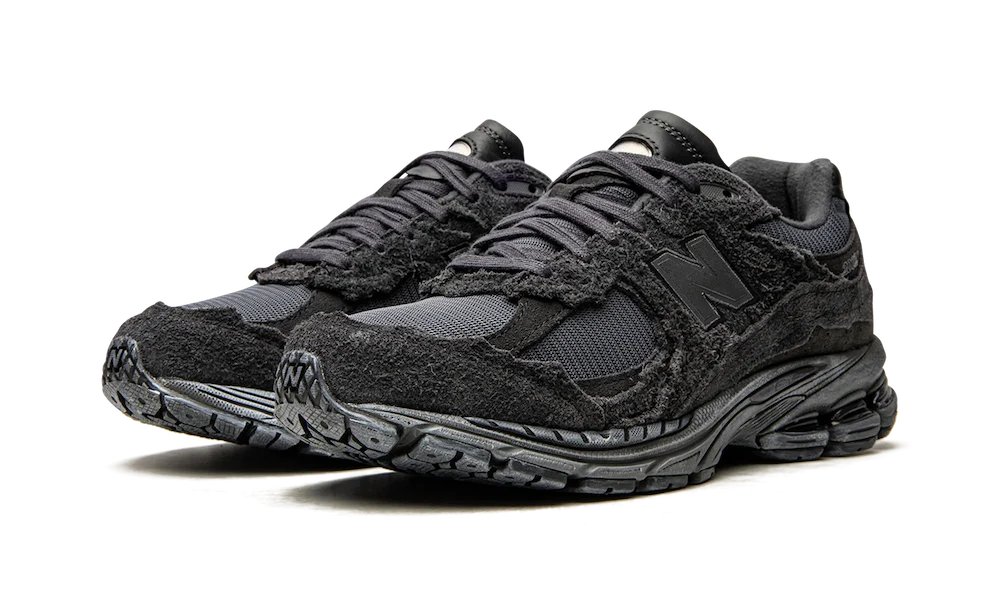 new balance black