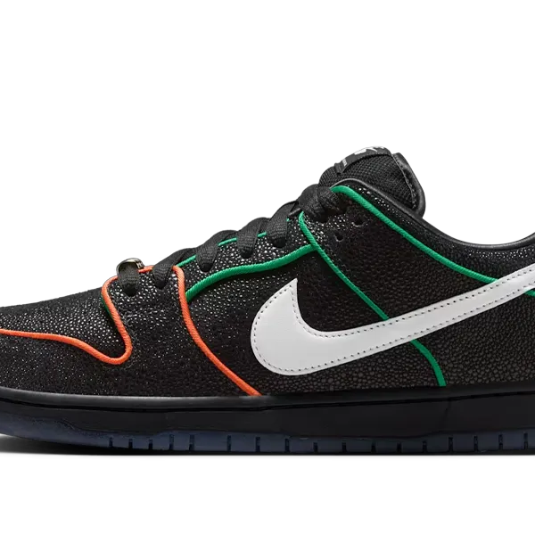Nike SB Dunk Low Pro Bronx Girls Black Red