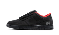 Nike SB Dunk Low Supreme Black