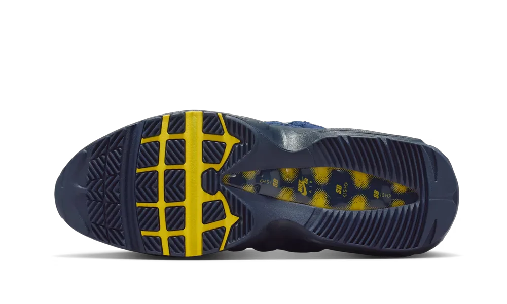 Nike SB x Air Max 95 Eric Koston Obsidian