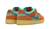 Nike SB Dunk Low Orange Emerald Rise
