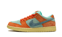 Nike SB Dunk Low Orange Emerald Rise