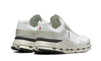 On Running Cloudnova Form White