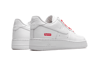 Nike Air Force 1 Low White Supreme