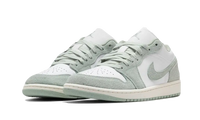 Air Jordan 1 Low SE White Seafoam