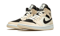 Air Jordan 1 Mid Barely Orange