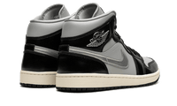 Air Jordan 1 Mid Black Chrome