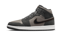 Air Jordan 1 Mid SE Night Stadium