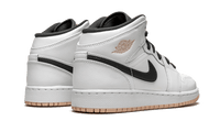 Air Jordan 1 Mid White Arctic Orange