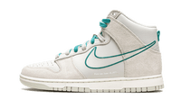 Nike Dunk High First Use Light Bone Green Noise