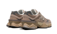New Balance 9060 Driftwood Castlerock