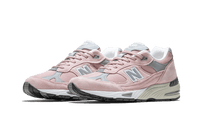 New Balance 991 Pink