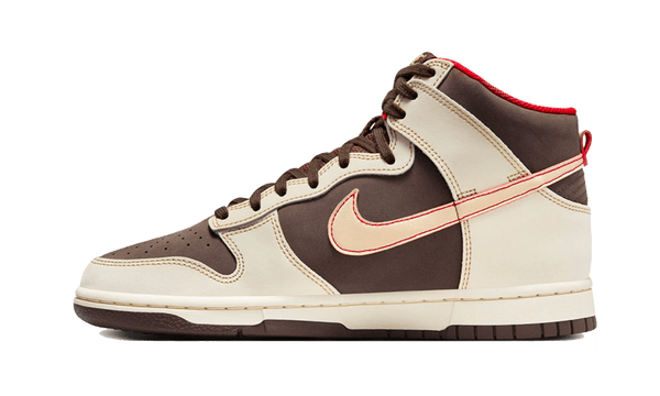 Nike Dunk High SE Baroque Brown