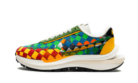 Nike Vaporwaffle Woven Sacai Jean Paul Gaultier Green Gusto