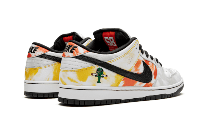 Nike SB Dunk Low Raygun Away