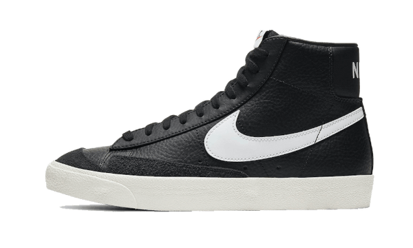Nike Blazer Mid '77 Vintage Black Sail