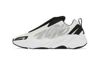 Yeezy 700 MNVN Laceless Analog